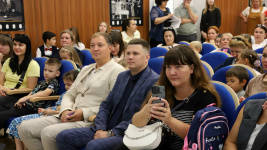 "Здравствуй, первоклассник!" Образовательный центр "Южный город" "Здравствуй, первоклассник!" Образовательный центр "Южный город"